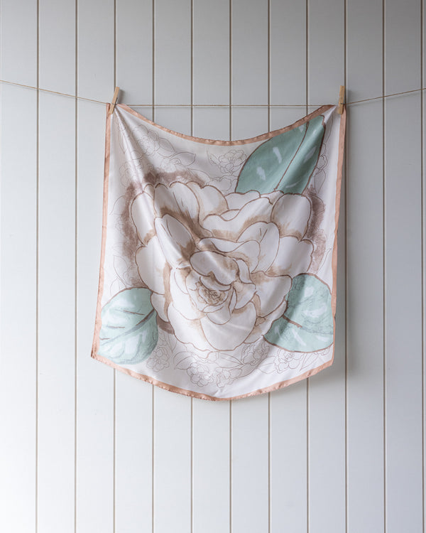 Wildrag Satin - Soft Neutral Bloom