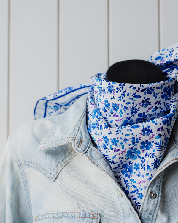 Neck Tie Blue & White