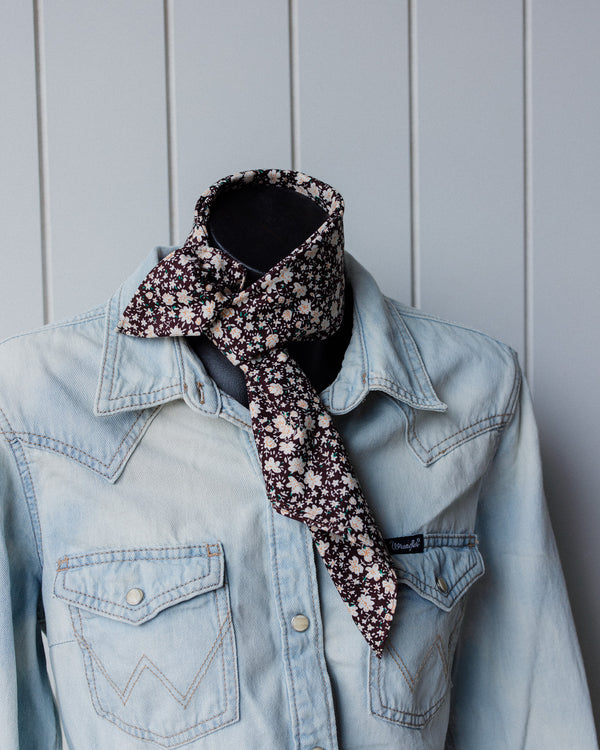 Neck Tie Choc Floral