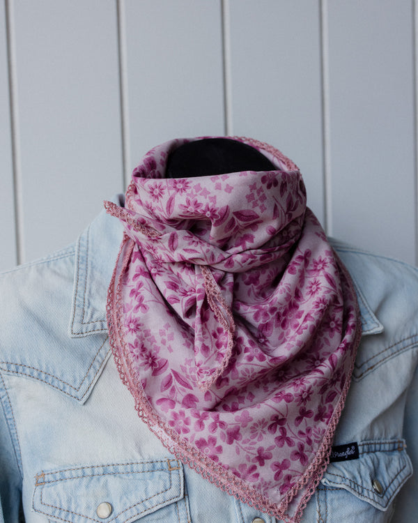 Laced Trim Scarf Dusk Pink