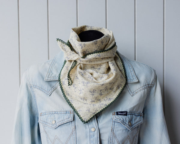 Laced Trim Scarf Butter & Olive