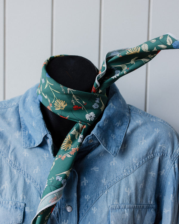 Neck Tie Green Garden