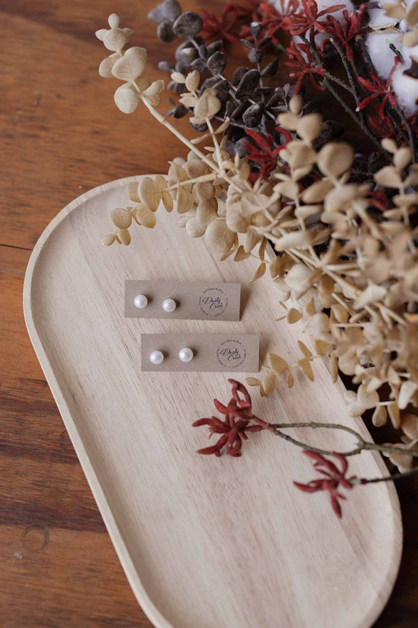 Natural Pearl Studs