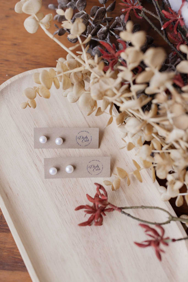 Natural Pearl Studs
