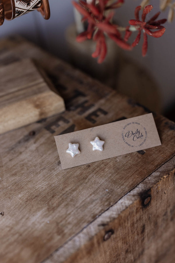 Natural Pearl Star Studs
