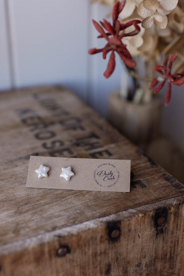 Natural Pearl Star Studs
